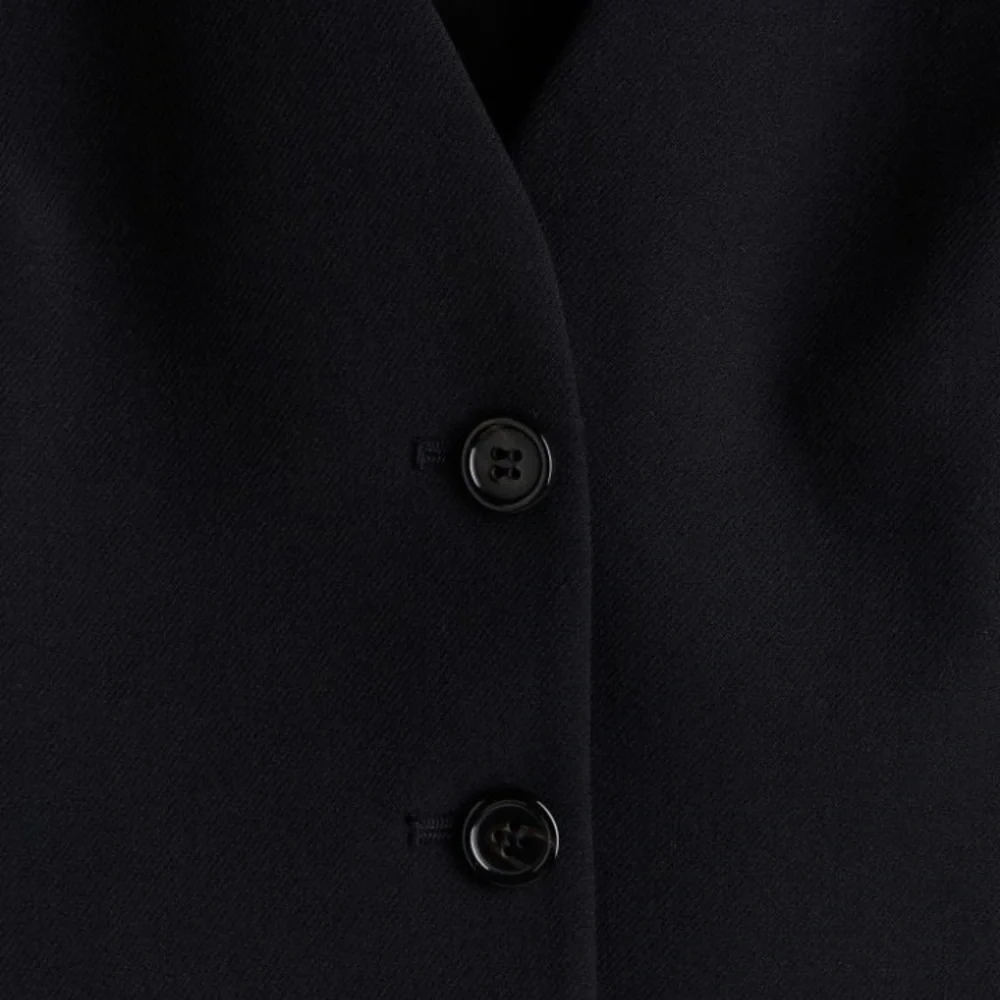 Must Go‼️ NWOT H&M Tailored Suit Vest. Read Description Below Carefully 👇 - Picture 2 of 6